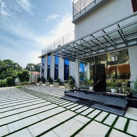 Miracle Hotel And Resorts Кожикоде Экстерьер фото